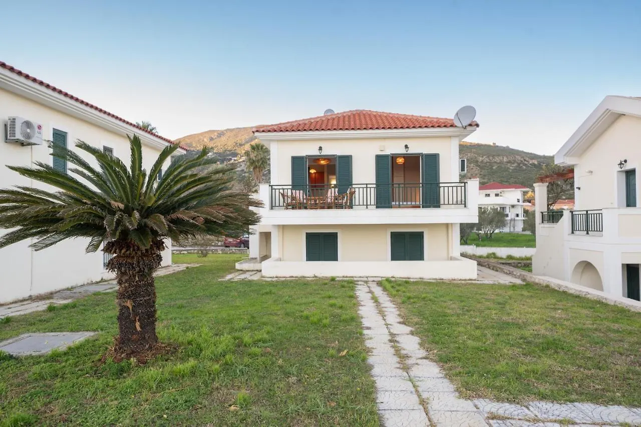 Captain'S Villas Katelios Apartment
