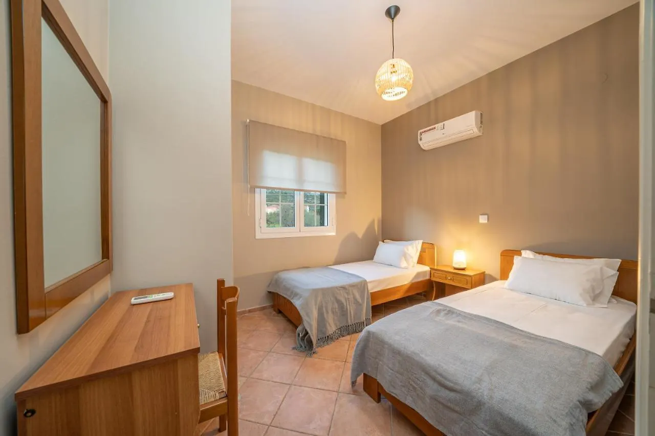 Captain'S Villas Katelios Apartment